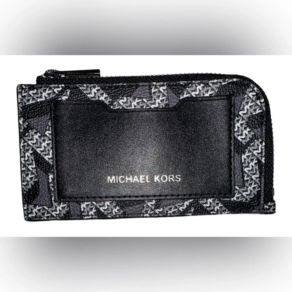 Michael Kors- Men’s Cooper L-Zip Wallet- NWOT